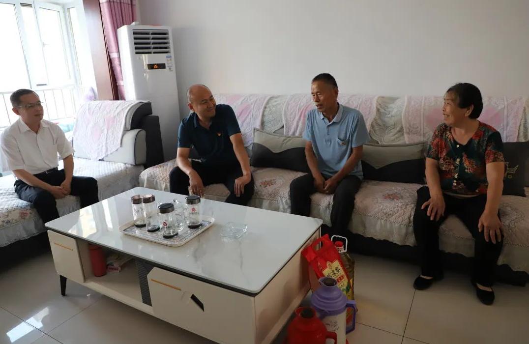 凝心聚力再发力,凝心聚力推进镇域经济高质量发展