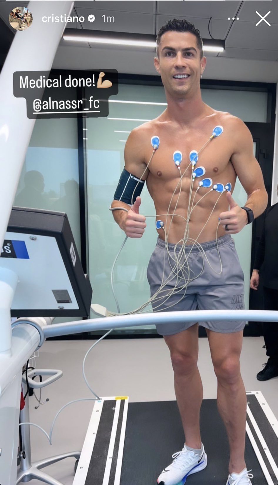 C罗与沙特新东家利雅得胜利会合，双方都“赢麻”了