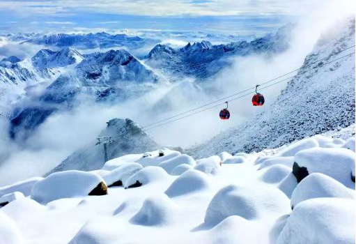 九寨沟四姑娘山四日游,冬季九寨沟门票