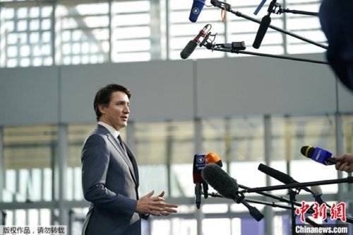 多国政要发声！该国陆军总司令被撤职，基金经理忙调仓，全球兔年市场如何演绎？