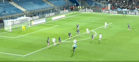 综合｜马宁世俱杯揭幕战出红牌，梅西联赛进球数超越C罗