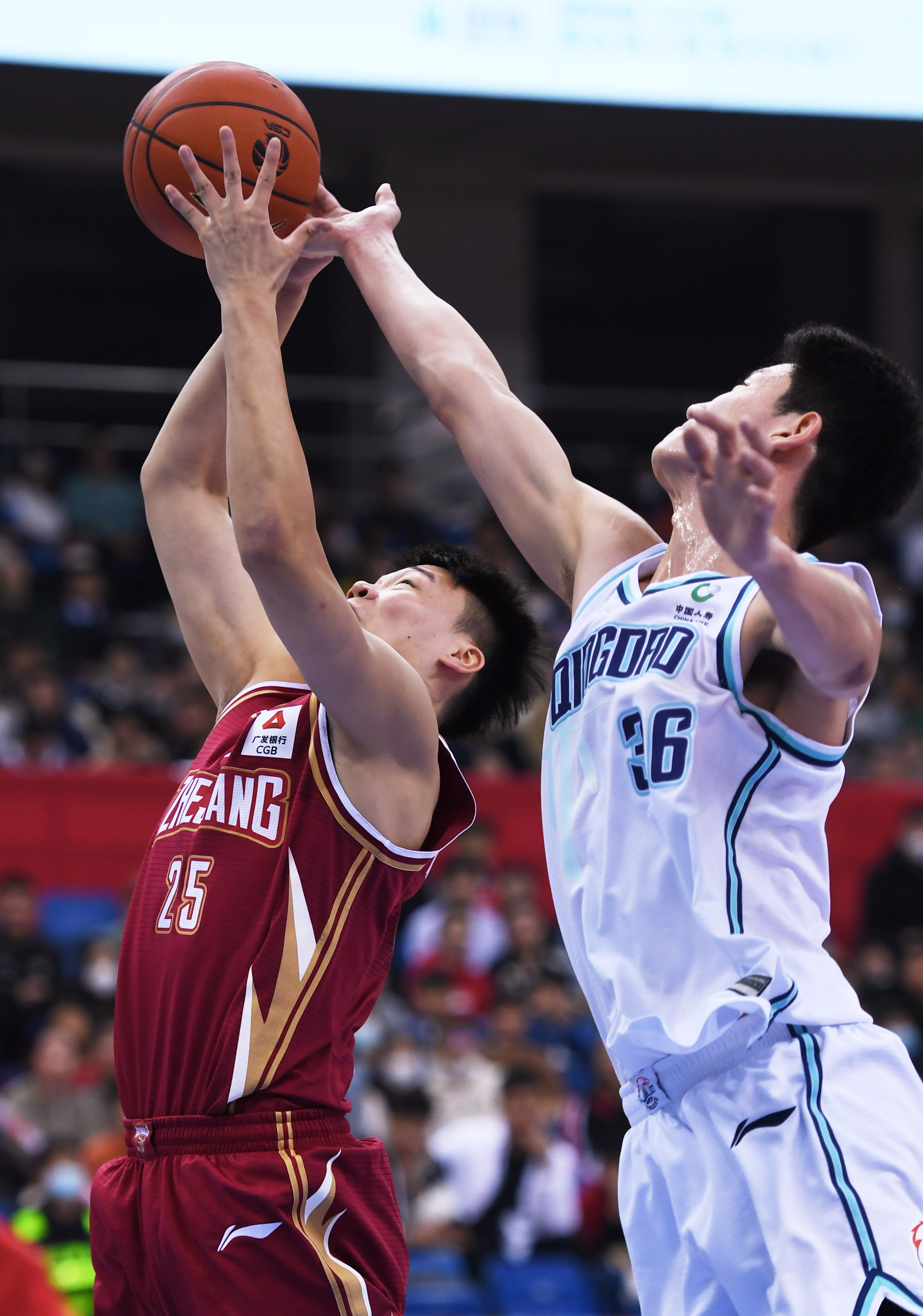 篮球cba浙江稠州金租赢下德比之战,cba浙江稠州金租vs广东华南虎