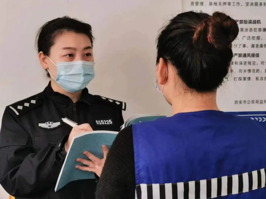 三八妇女节致敬疫情巾帼英雄,三八妇女节致敬女警