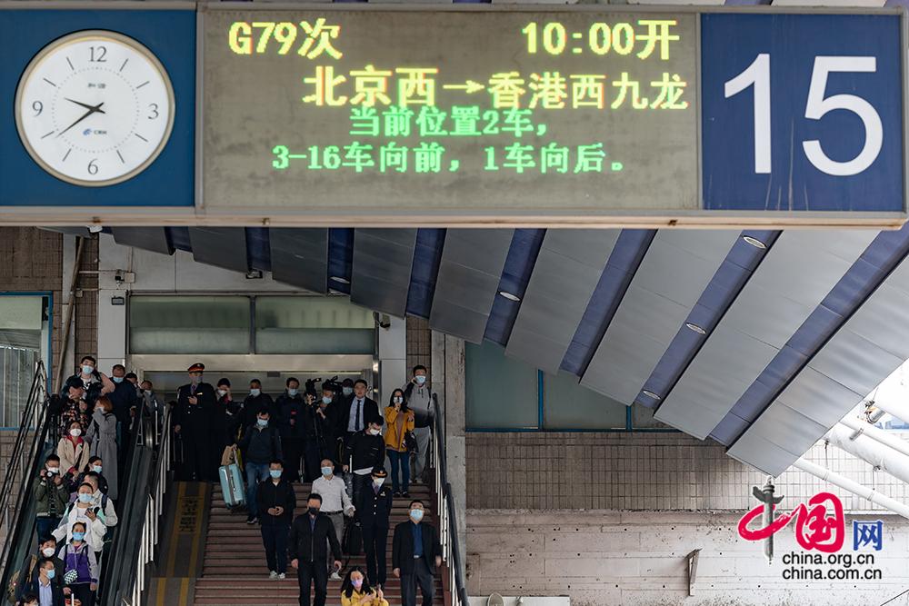 北京西至香港西九龙高铁列车首发,北京西到香港西九龙高铁是什么线