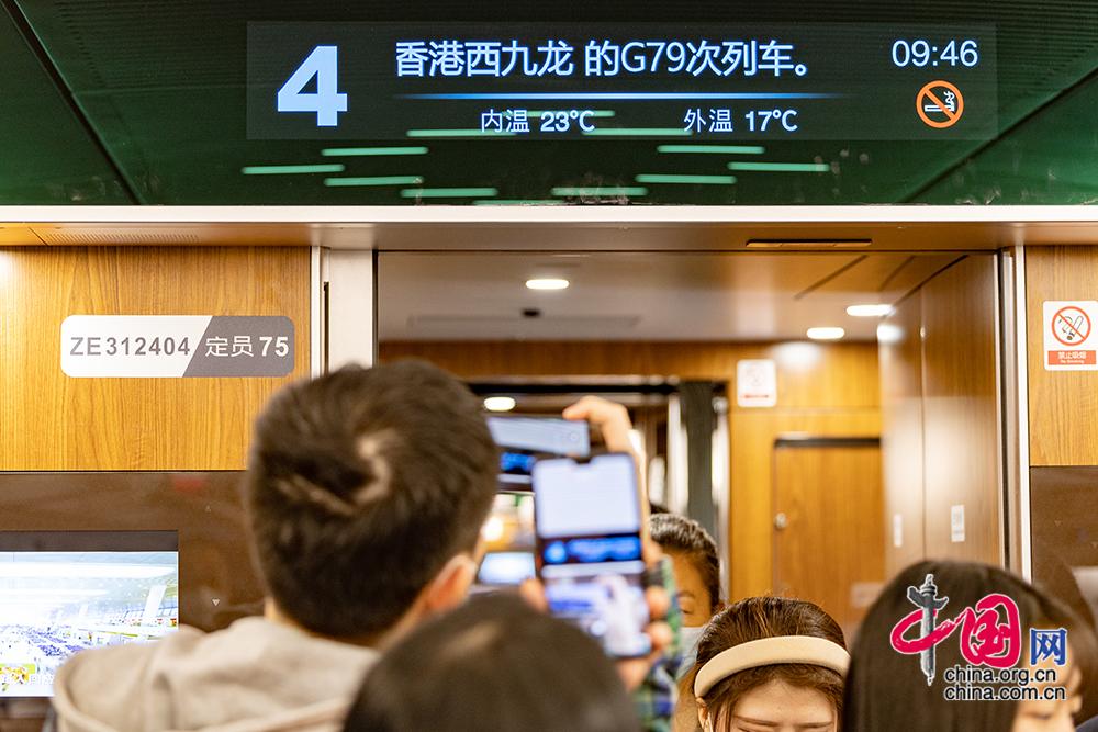 北京西到香港西九龙高铁是什么线,首趟北京至香港西九龙高铁发车