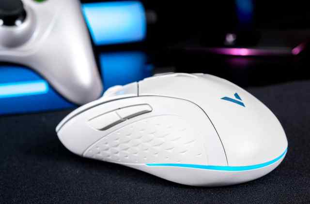 雷柏v30rgb游戏鼠标评测,雷柏v360游戏鼠标评测