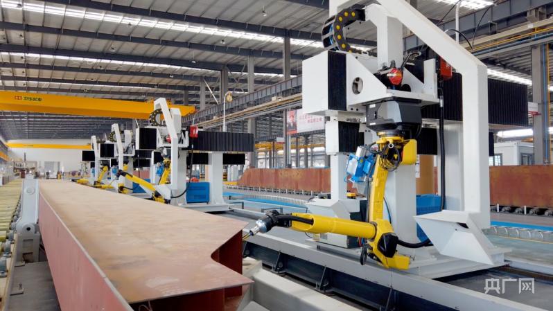 【大宏图·“县”在启航】河南长垣:黄河滩区崛起起重机械名城豫菜烹饪大师美食飘香世界