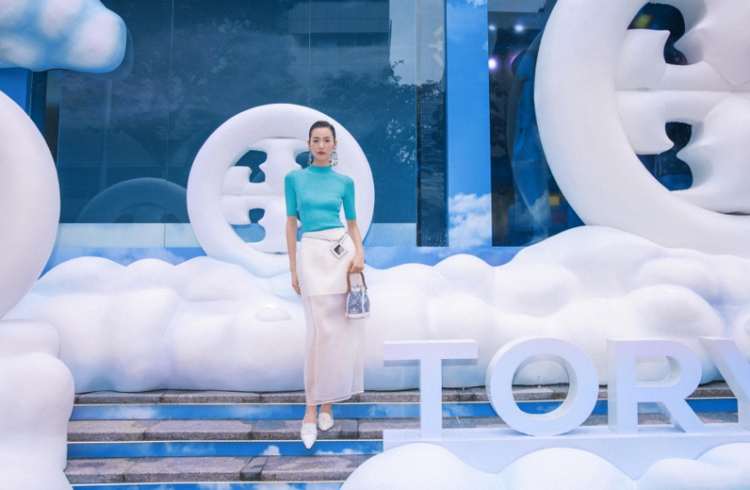 toryburch店铺照片,toryburchtmonogram系列风琴包大号