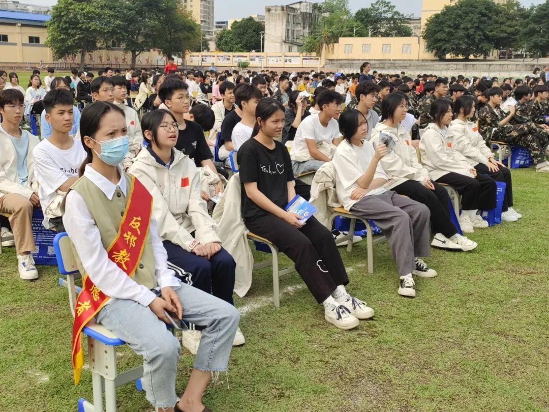 学校反邪警示教育宣传,反邪宣传教育面对面