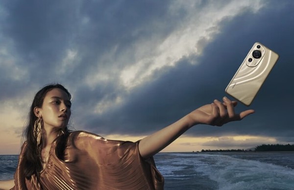 噢，我的老伙计！我不敢相信你居然不瞧瞧这些手机