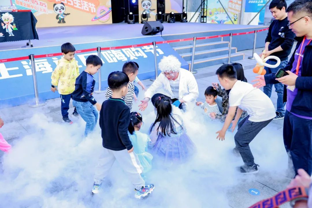 嘘！来这里足不出“沪”买遍全球，一般人我不告诉TA