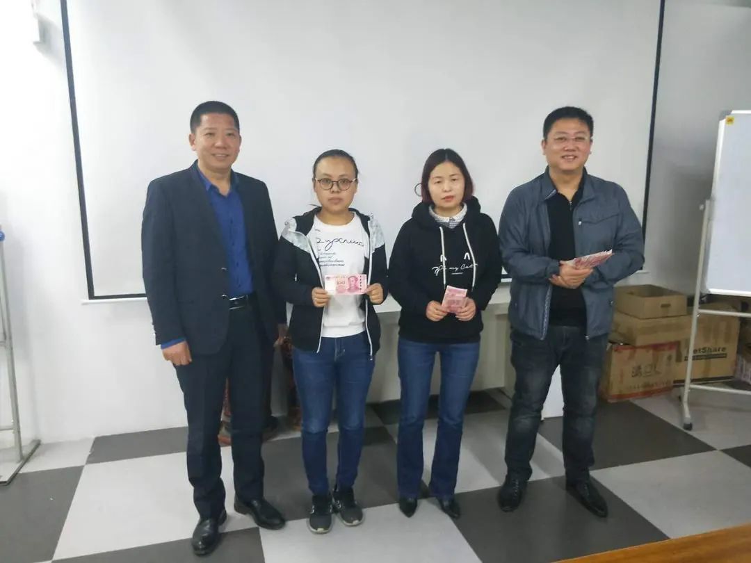 劳模风采专栏平凡岗位上的坚守,用实际行动彰显劳模风采