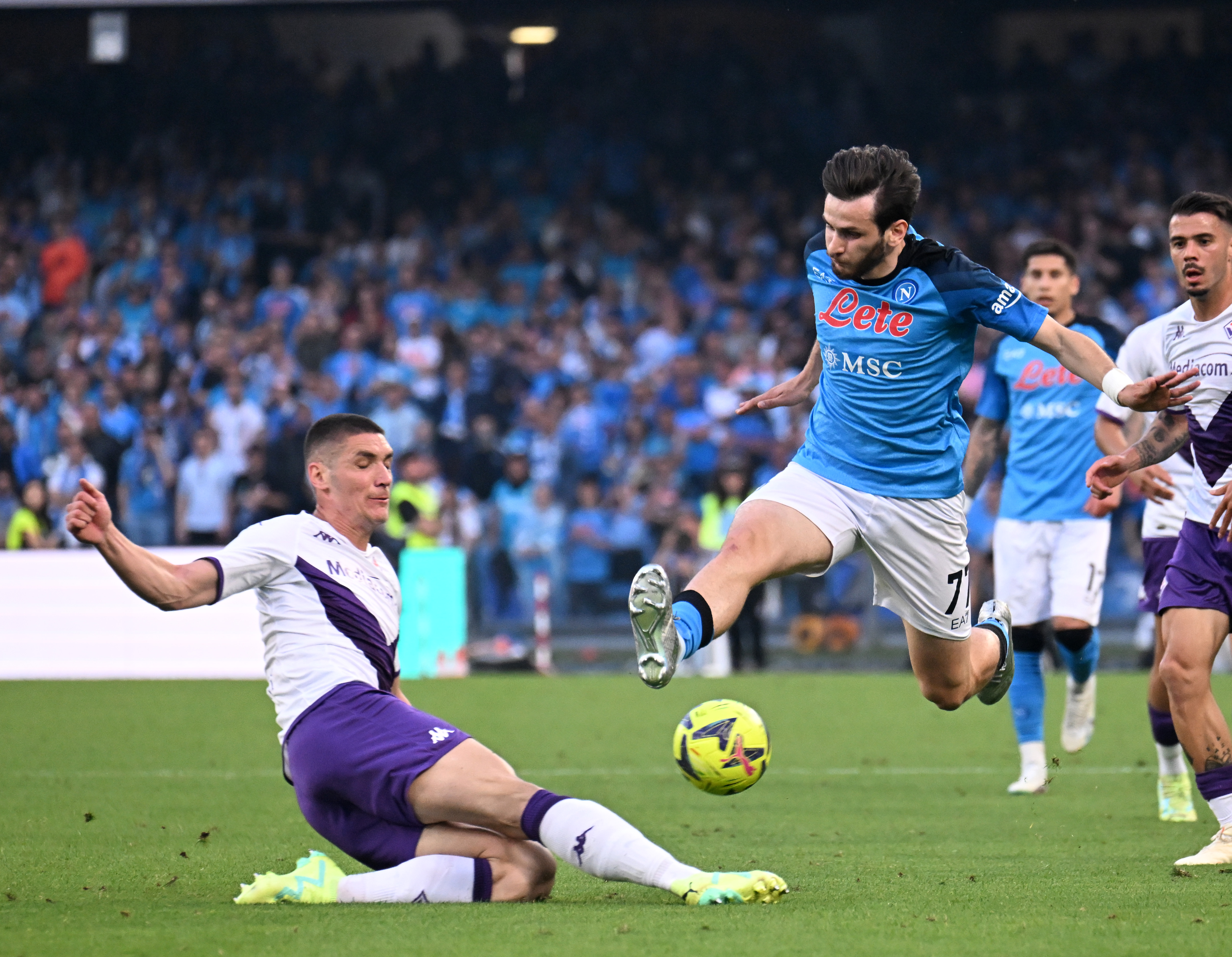 体育足球意甲罗马胜萨勒尼塔纳,体育足球欧冠