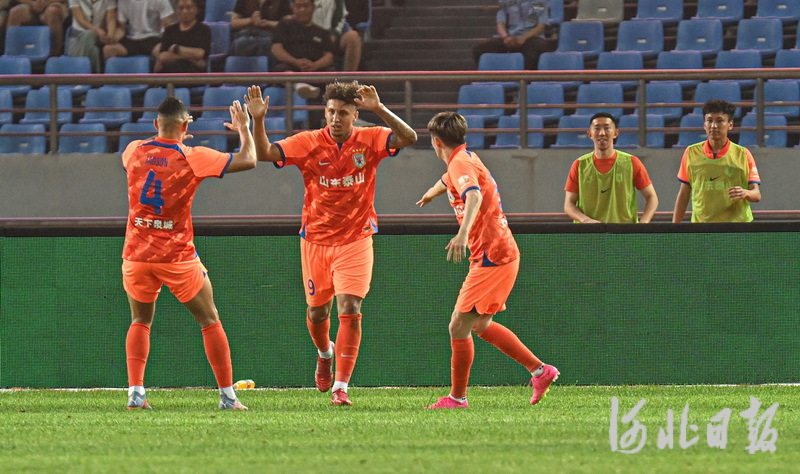 中超山东泰山vs沧州雄狮在线观看,中超山东泰山vs沧州雄狮首发阵容