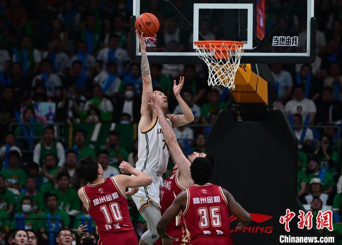 辽宁队夺得cba总冠军,辽宁队夺得cba常规赛冠军