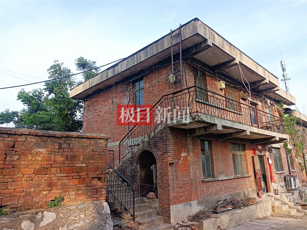 鹤壁两套房卖一套得交多少税 (鹤壁跨市买第二套房)