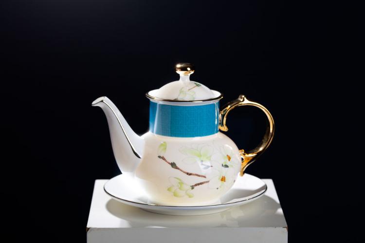 闆ㄨ繃澶╅潚浜戠牬妤蜂功,闆ㄨ繃澶╅潚浜戠牬鍑哄瑙嗛