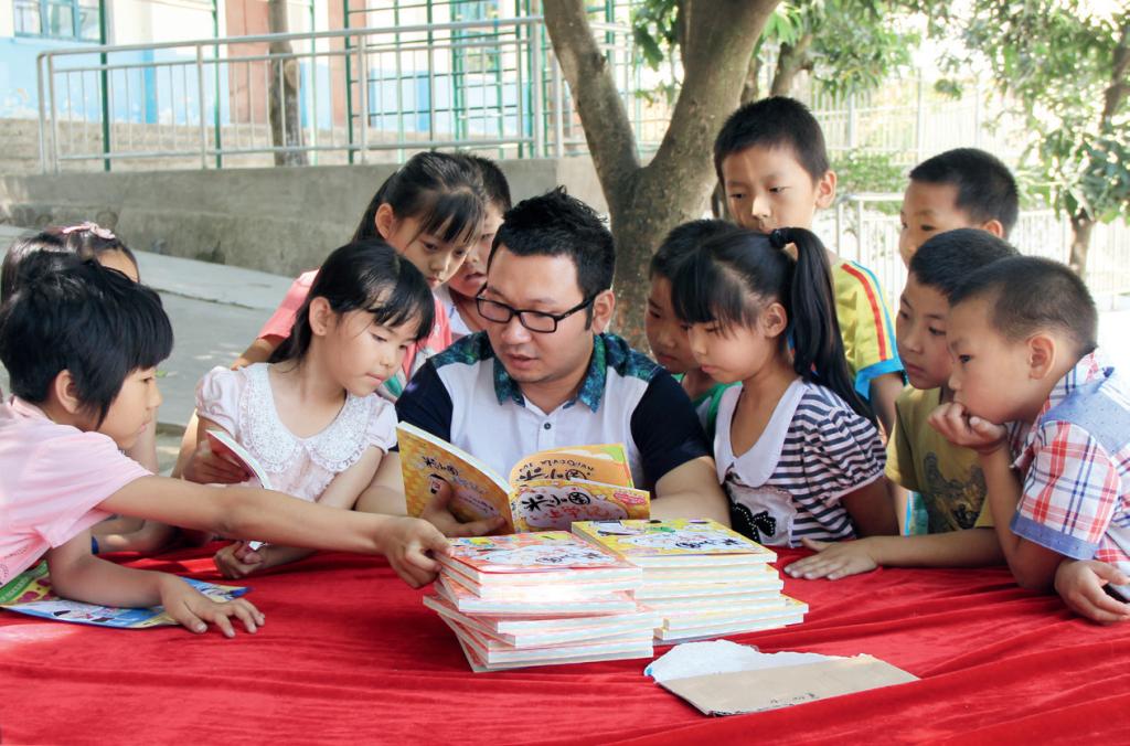 米小圈成为足球明星,米小圈很火