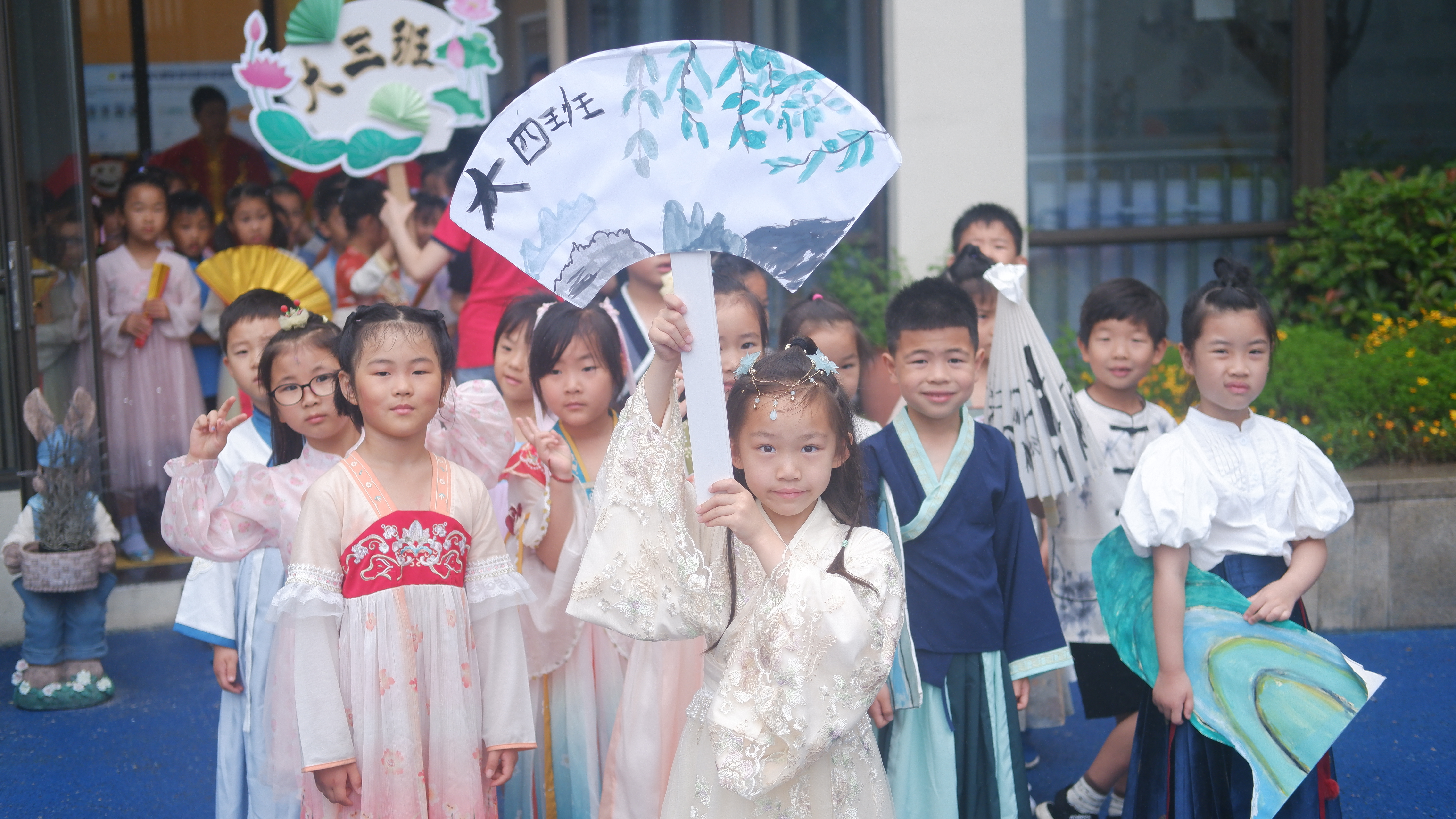 把运动馆搬进幼儿园,中国宋代汉服运动