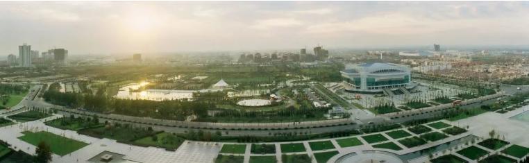 西安经开区建区30周年“时光·拾光——主题摄影展”揭幕