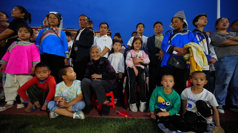 高一学生在“村超”中踢出“世界波”进球引热议当事人：那一刻感觉被偶像C罗“附体”了