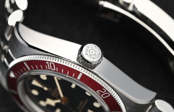 帝舵小红盾二手价格,帝舵小红盾适合什么人