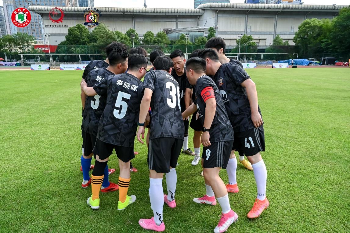 市青少年足球比赛圆满落幕,第十届运动会足球赛圆满落幕