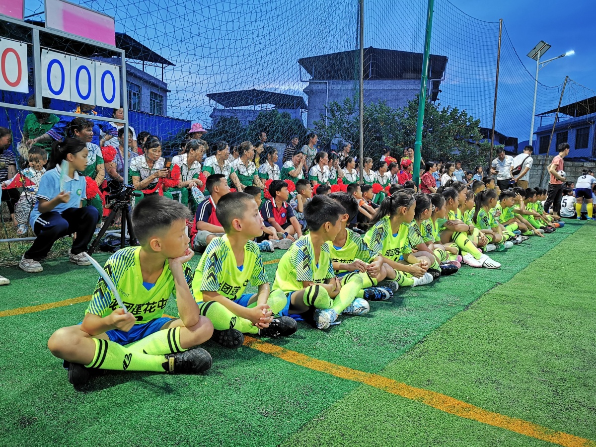 村镇足球赛,村居足球锦标赛开赛