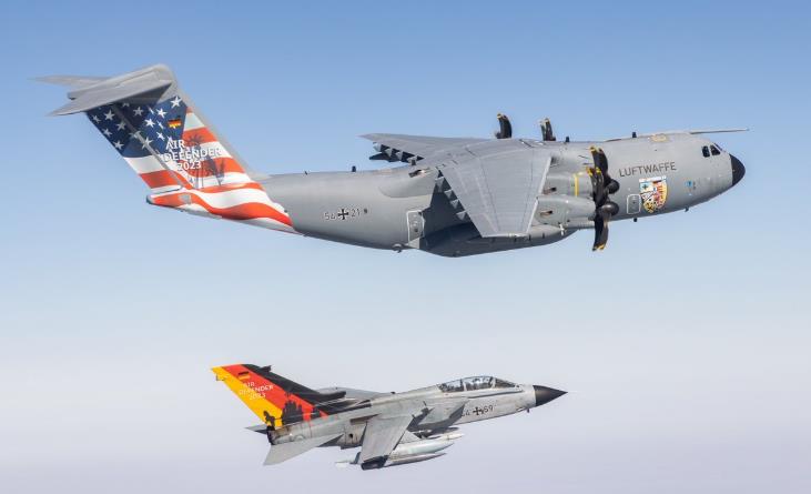 四月份国际大事件,七月份国际大事