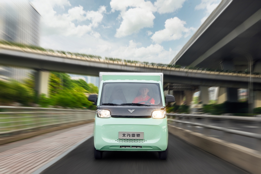 北汽雷驰2.99万,深圳北汽雷驰工资