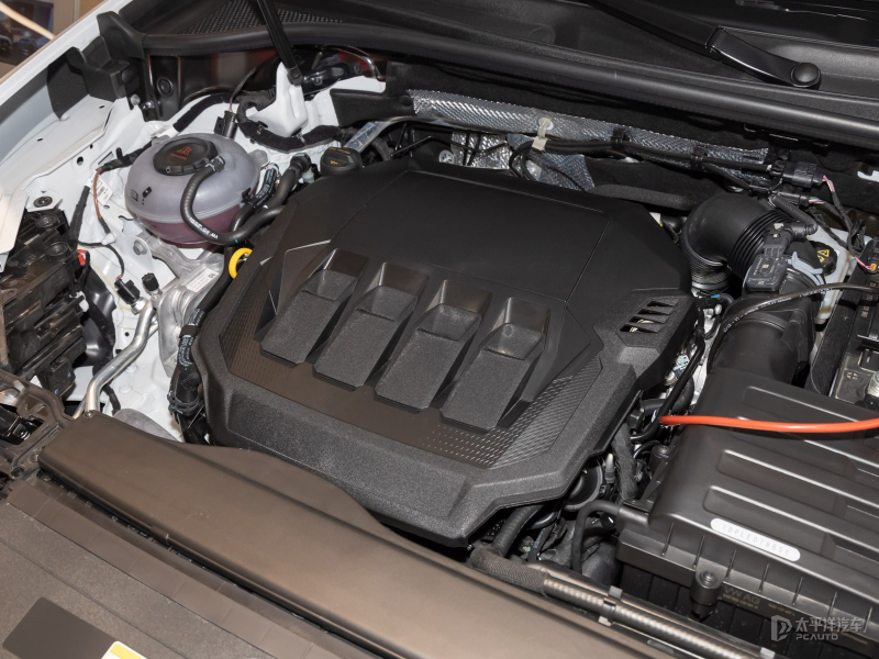 50万到100万的suv到底该怎么选,2022年20-25万的suv最佳推荐