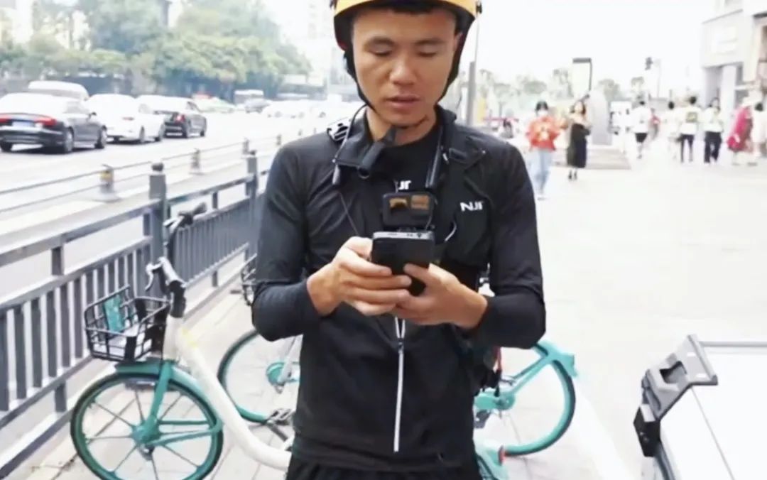 90后小伙靠送外卖环游中国！