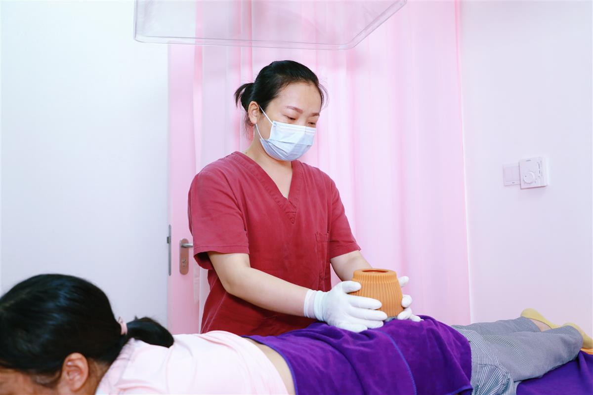 15岁少女久咳不愈一招痊愈,十岁孩子咽炎咳嗽快速止咳小妙招