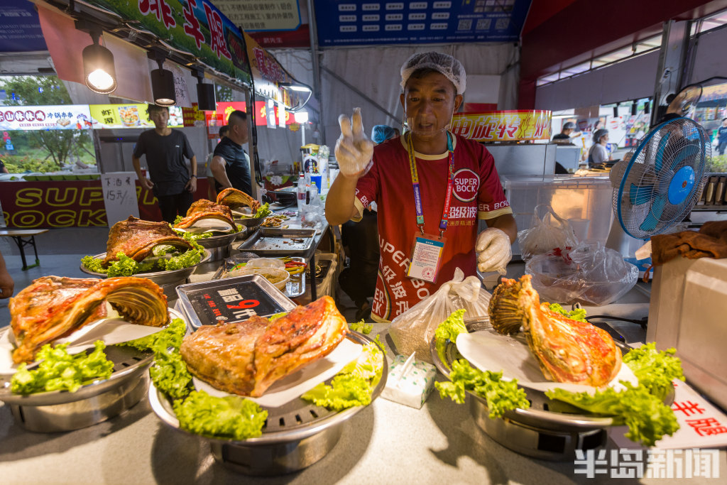 青岛国际啤酒节玫瑰风味精酿啤酒,青岛国际啤酒节各种啤酒