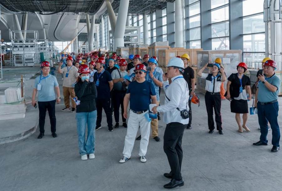 蓄势打造人文机场商业新形象烟台蓬莱国际机场2号航站楼招商推介会成功举办