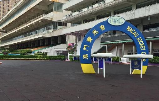 亏损36.72亿，禁新马进口，澳门赛马还能撑多久？！