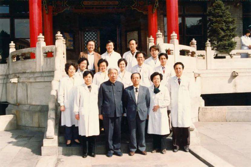 听白衣天使讲述抗疫一线故事,听钟南山院士讲抗疫故事