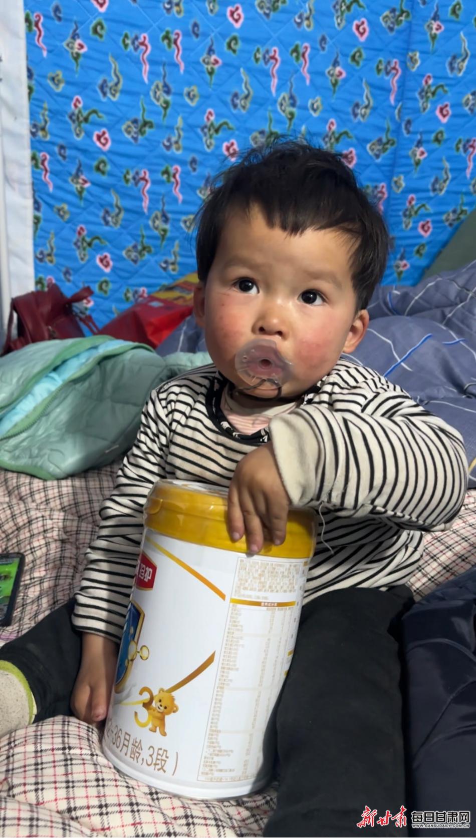 奶粉开了一个月没喝完就没用了吗,奶粉没了